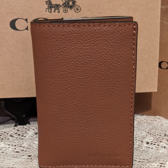 NWT Coach Trifold Wallet - Picture 2 of 8